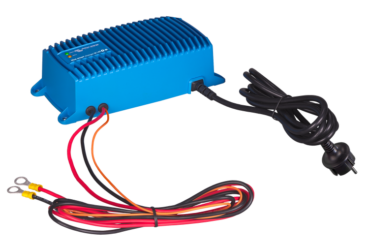 1508766282_upload_documents_775_500-Blue-Power-Charger-+si-IP67(1)-230V50Hz-(left)_12V-25A_without-DC-fuse-holder